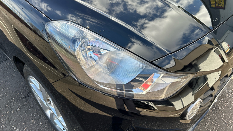 Hyundai i10 1.2 MPi SE Connect 5dr Petrol Hatchback